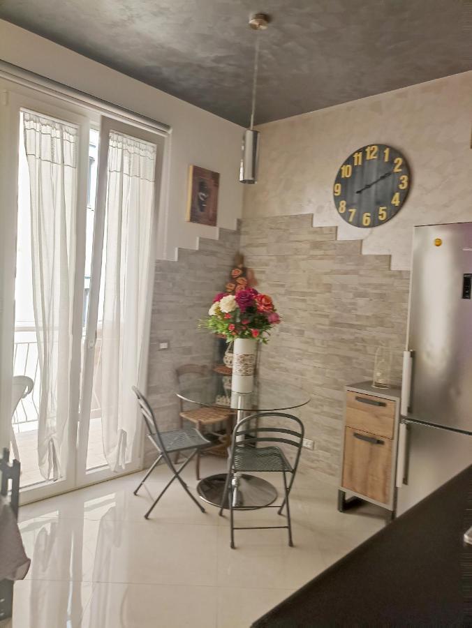 Appartamento Giulia Agrigento Luaran gambar